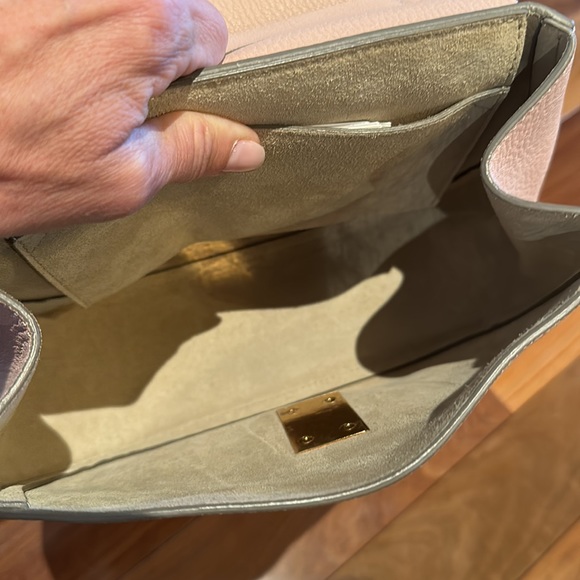 Chloé
Calfskin Drew Shoulder Bag medium - Picture 15 of 15